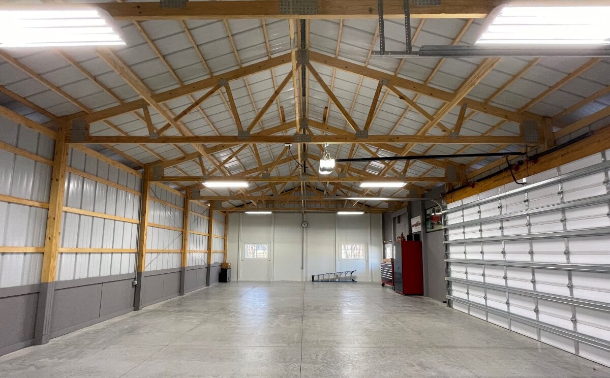 Barn Ridge Light Barnyard Light On Poles Barn Light Basics | Bomber Gooseneck Light