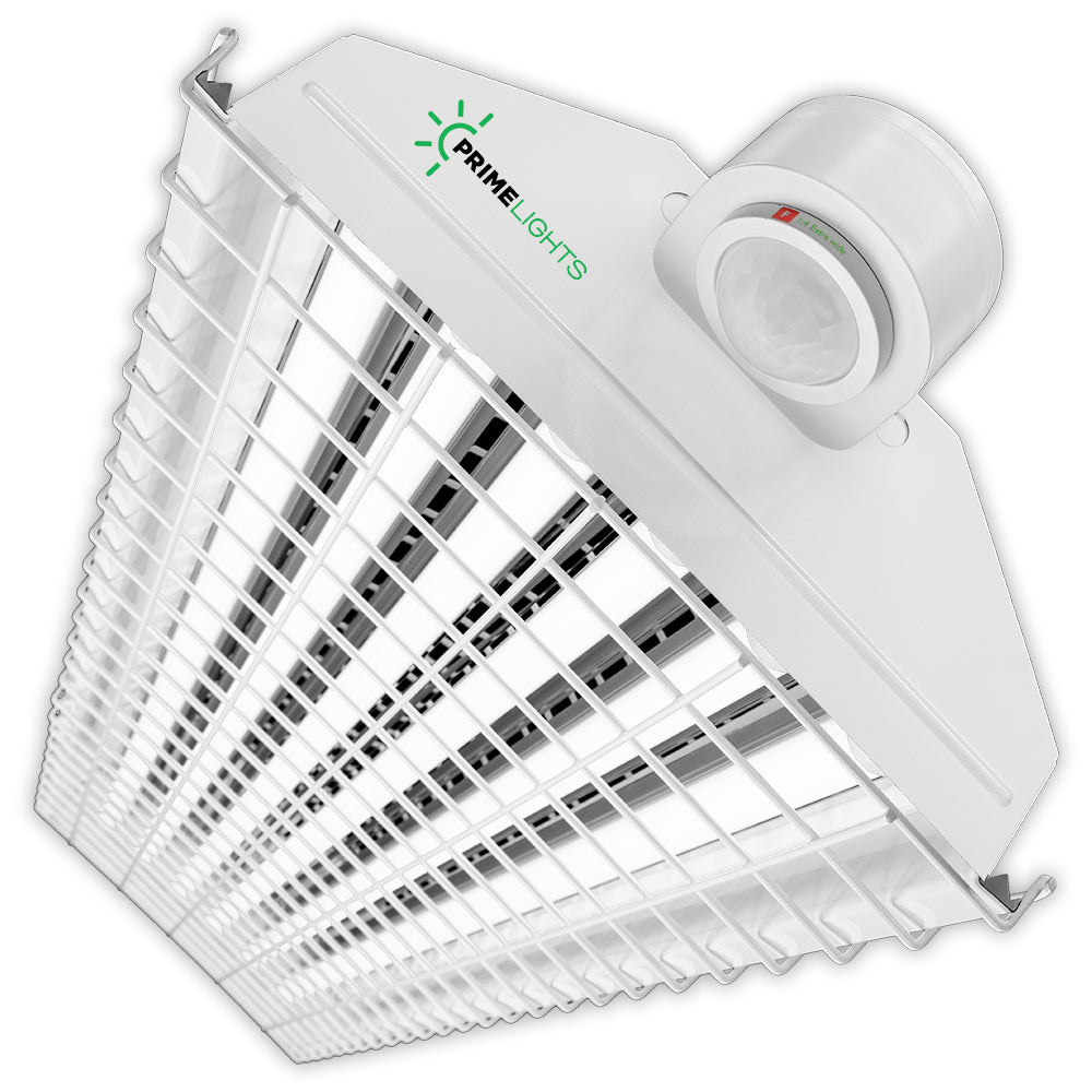 4ft. LED STINGRAY® 6 XL Highbay MOTION ACTIVATED Shop Light With Wire Guard 108W Frosted 19,440 Lumens