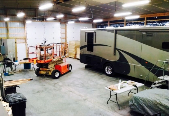 HAWKEYE 3 LED Utility Shop Light 4' Ft 54-Watts Instant-On 9,720 lumens - calc