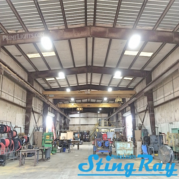 4ft. LED STINGRAY® 6 XL Highbay MOTION ACTIVATED Shop Light With Wire Guard 108W Clear 19,440 Lumens